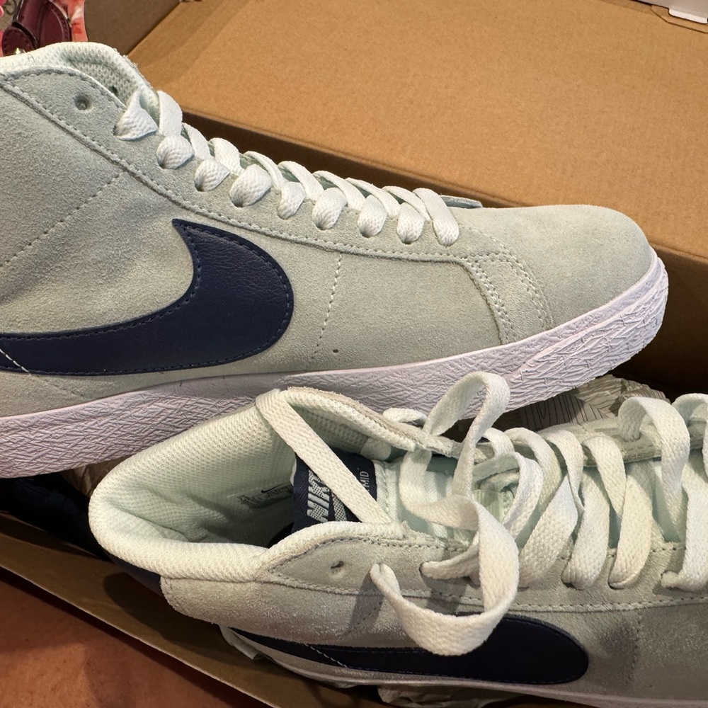 Nike Light Green and Navy High-Tops